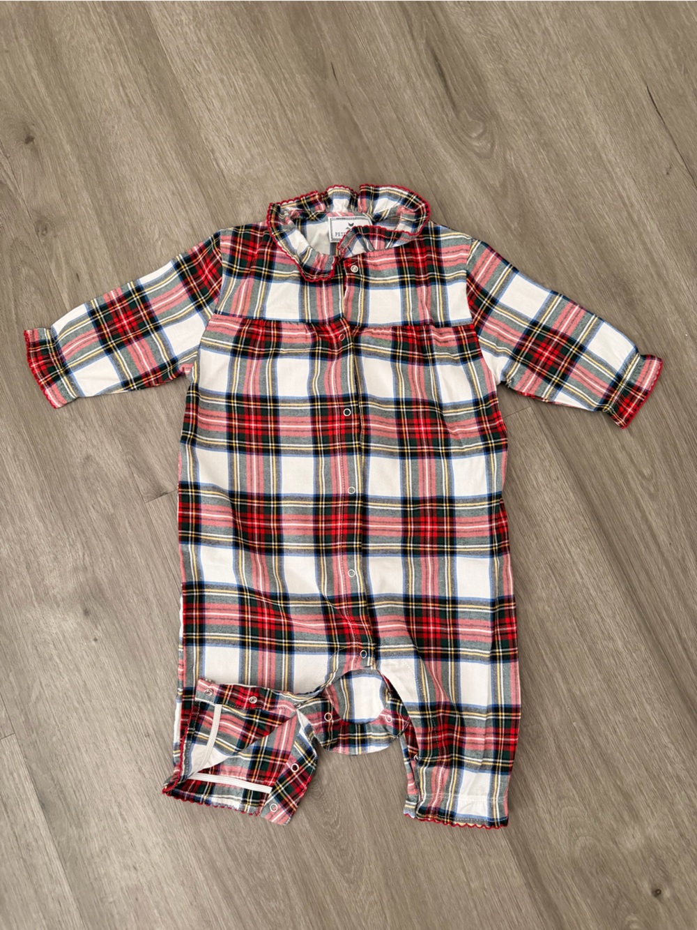Petite Plume Brushed Twill Madeline Romper in Balmoral Tartan Size 6-12 mo